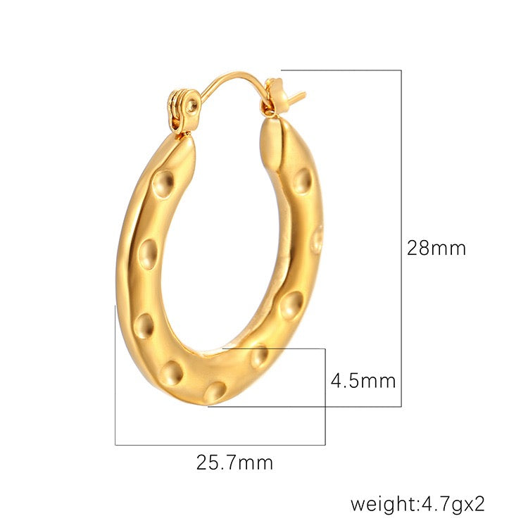Moon face hoops earrings