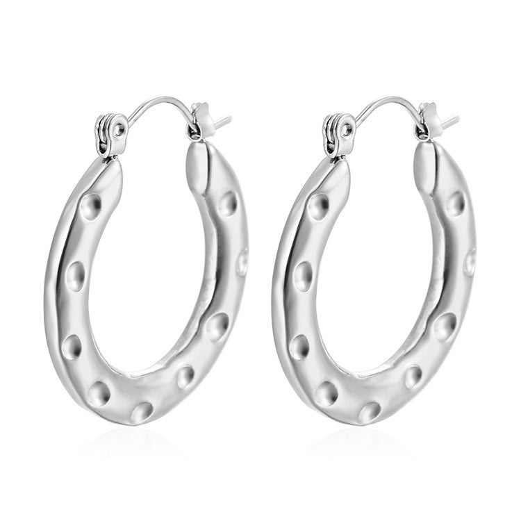 Moon face hoops earrings