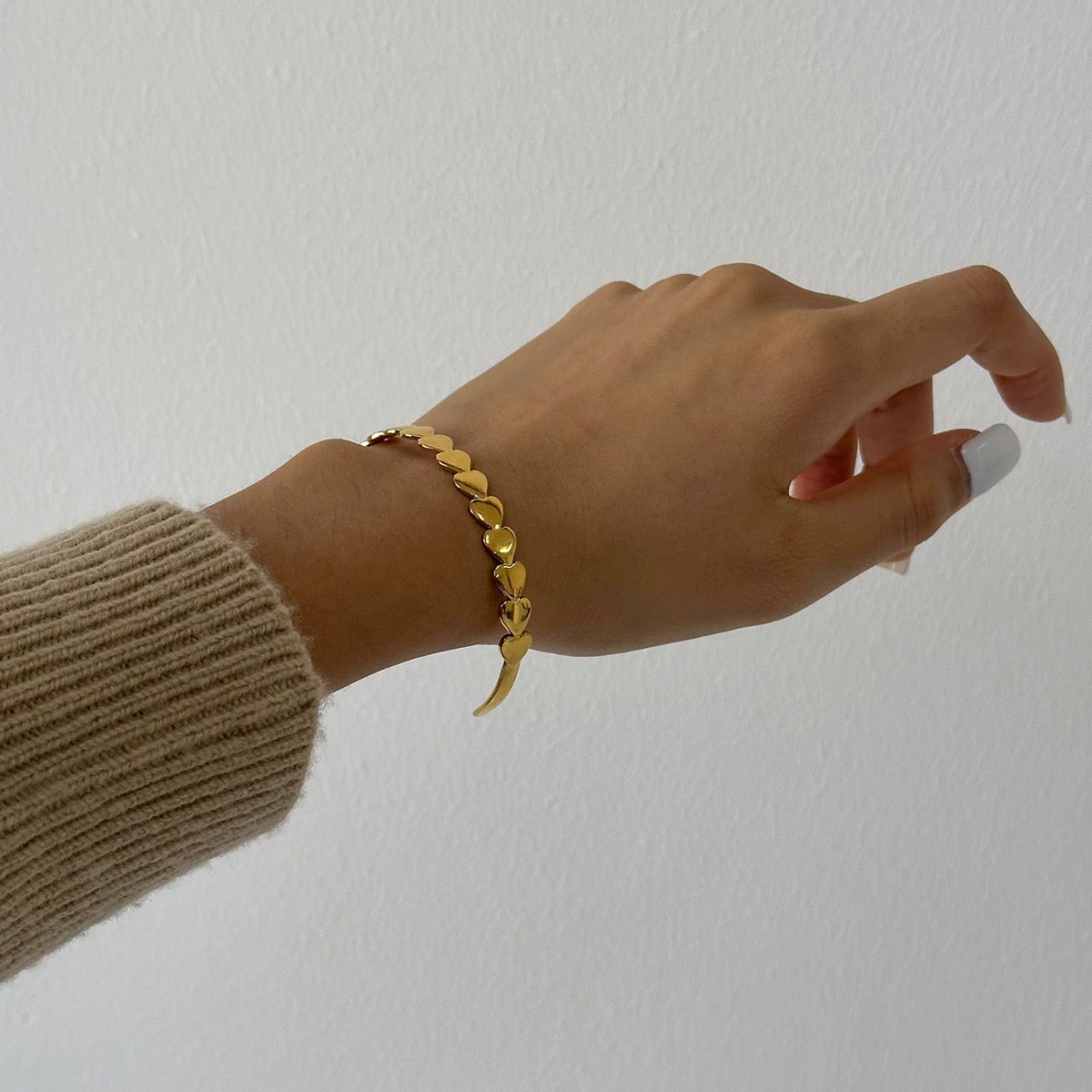 Heart open bangle