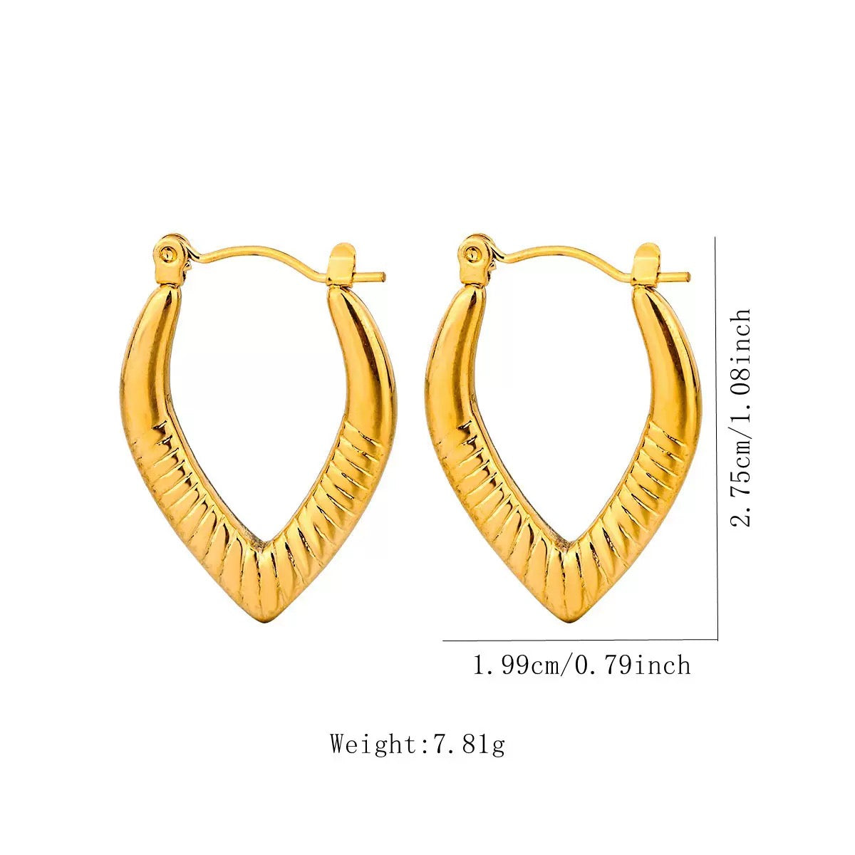 Dainty pattern hoops earrings