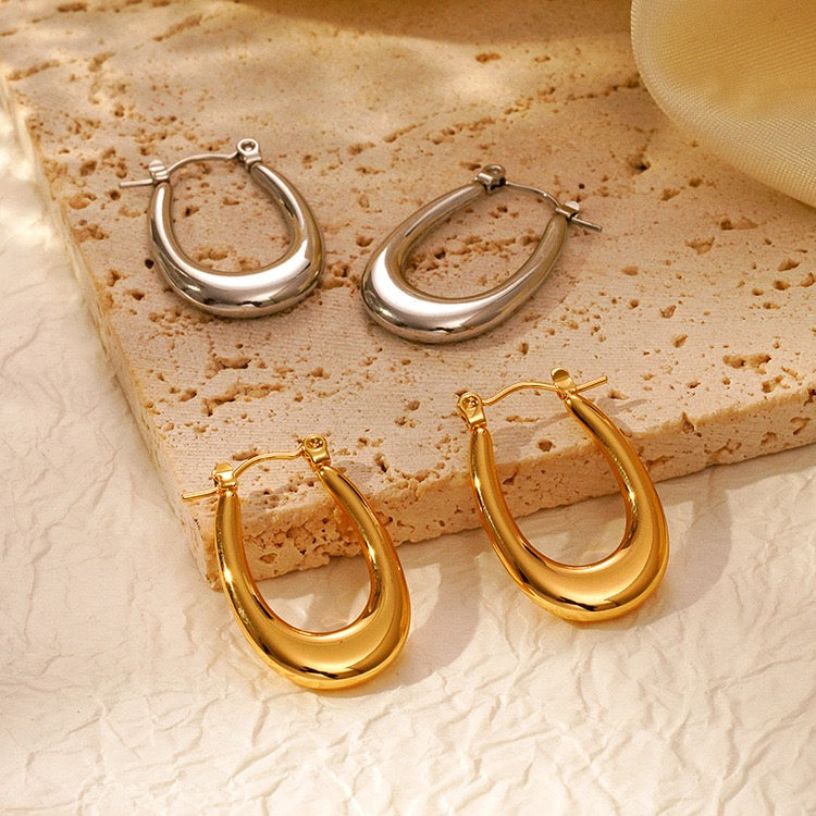 Stainless steel classic hoops