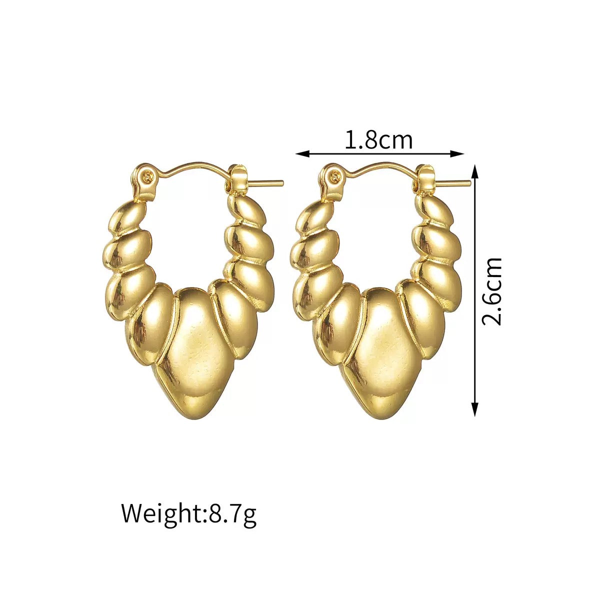 Lisa hearts hoops