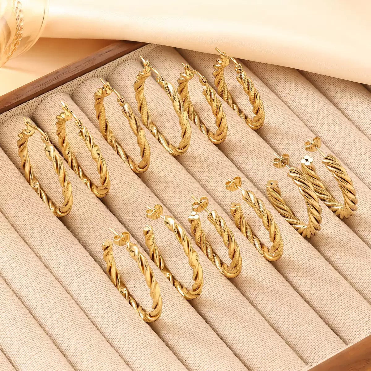 Big twilly hoops earrings