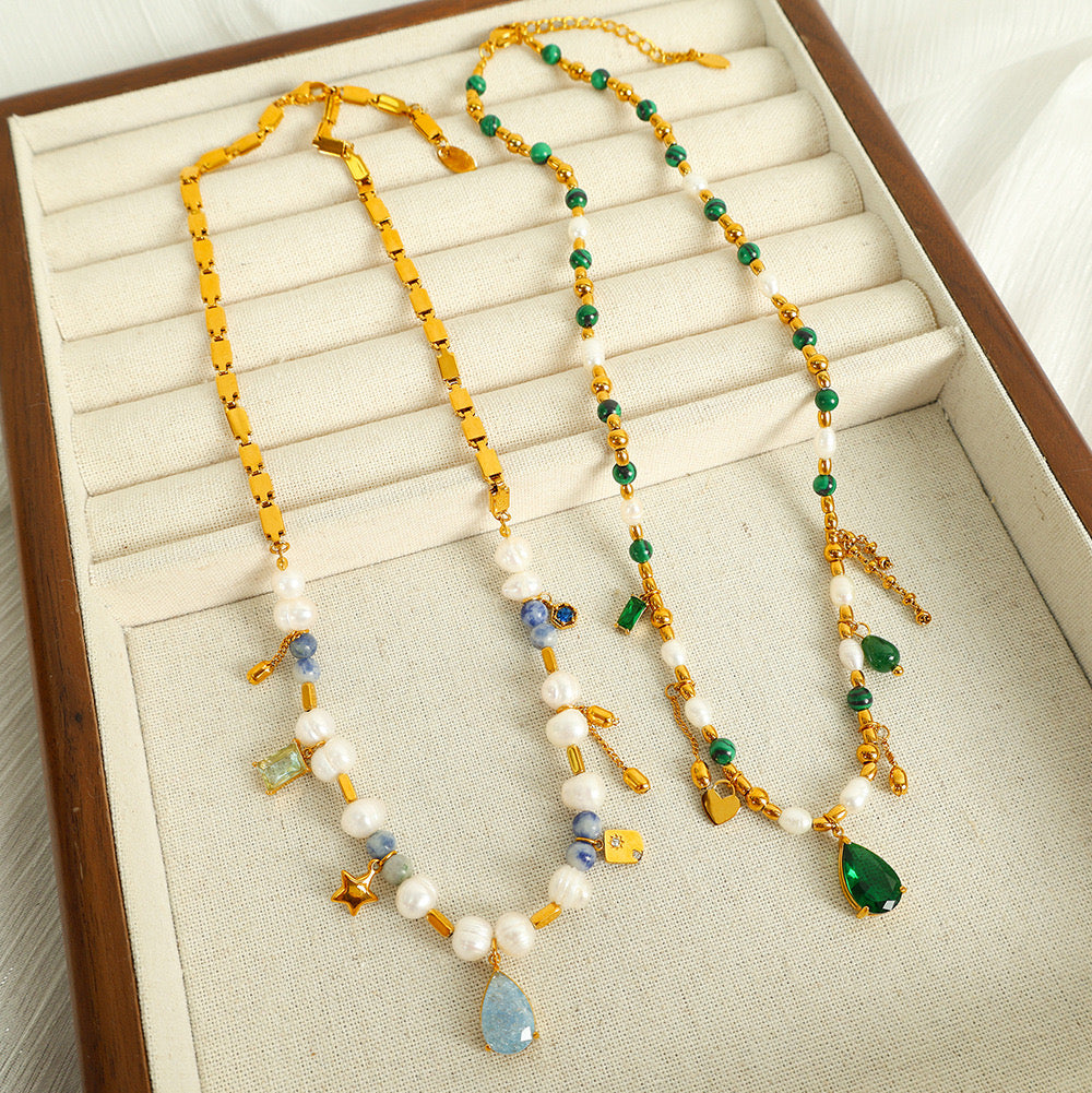 Chandellia Freshwater pearls necklace