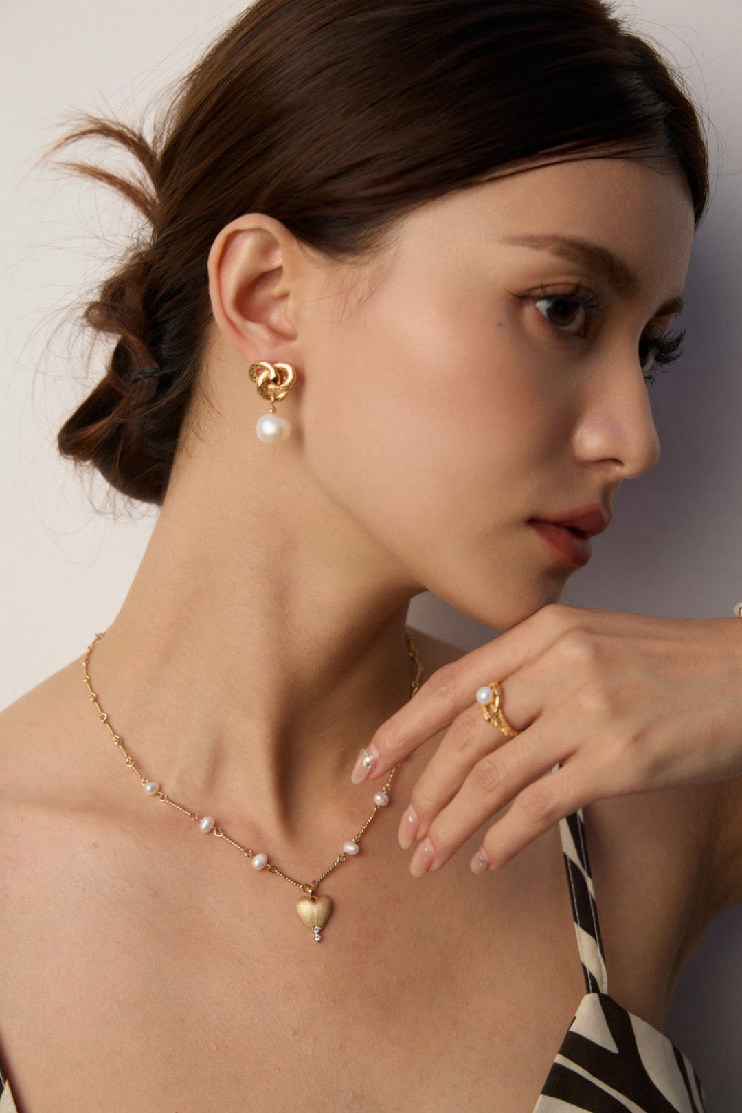 Branch pearl ring