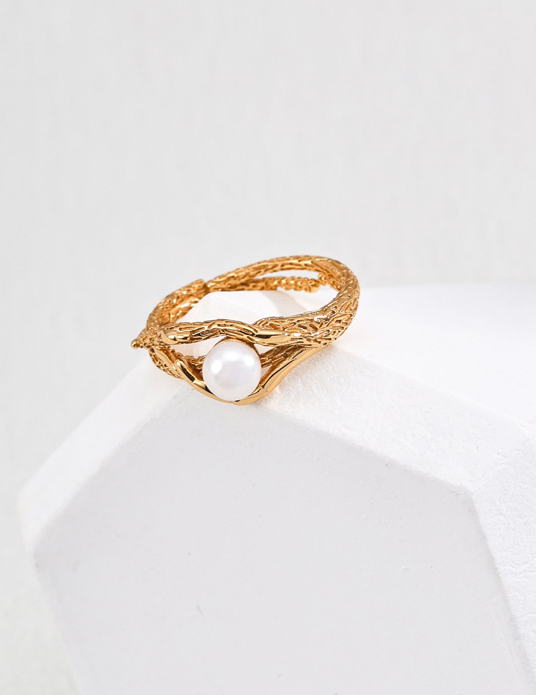 Branch pearl ring