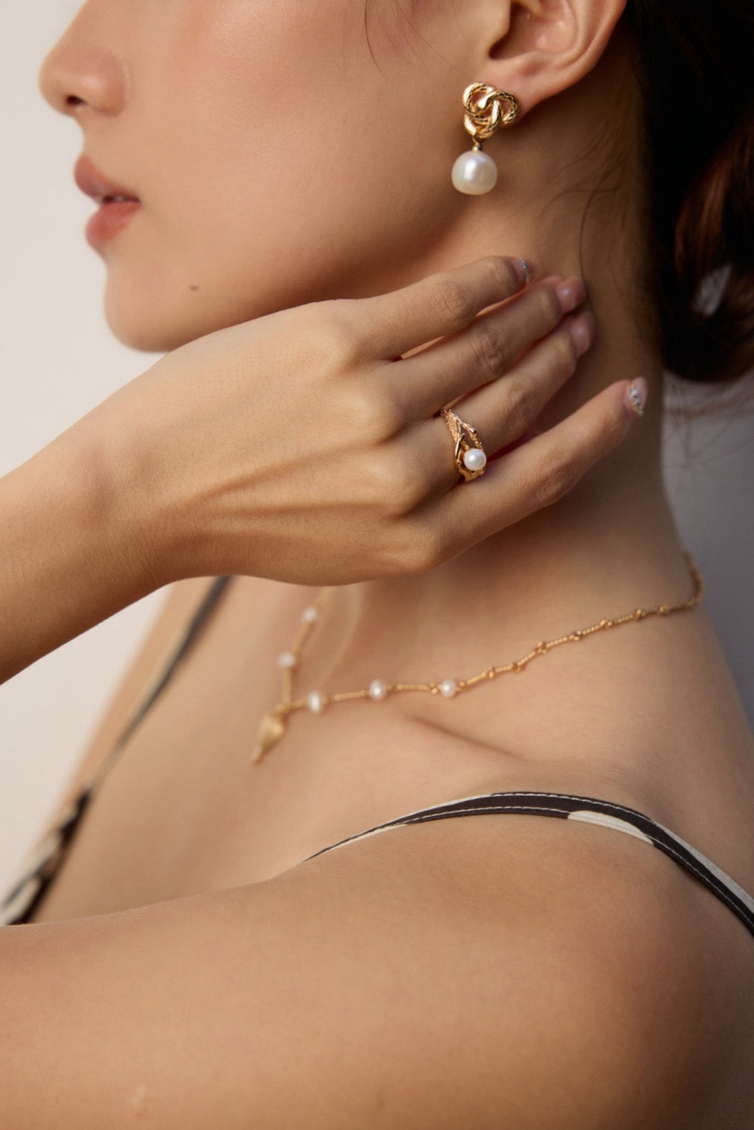 Branch pearl ring
