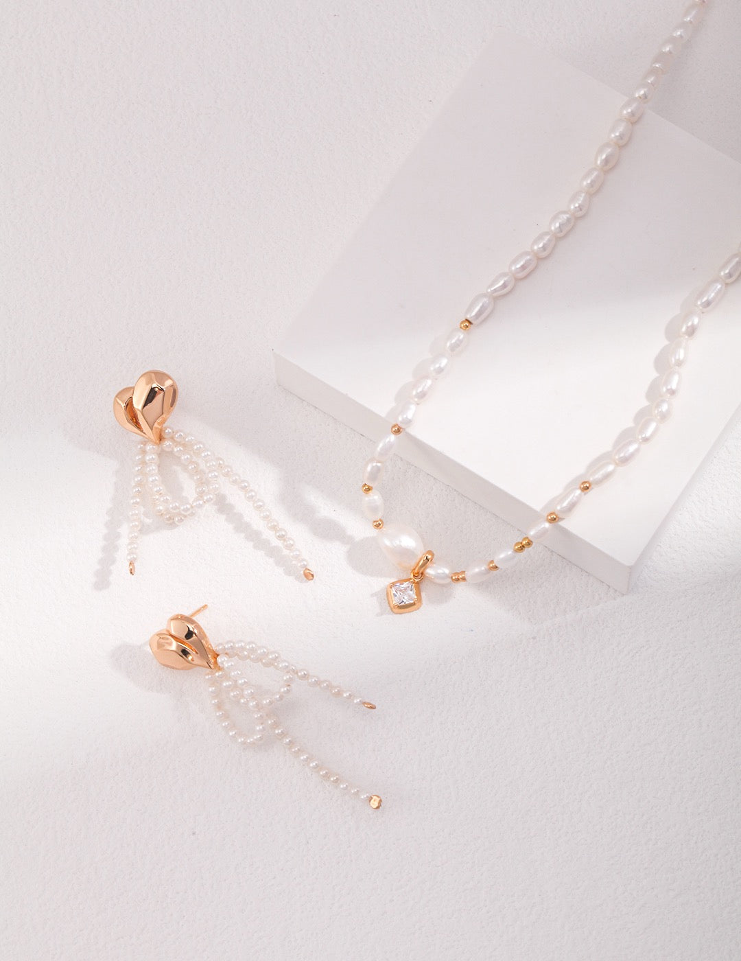 Little star pearl necklace
