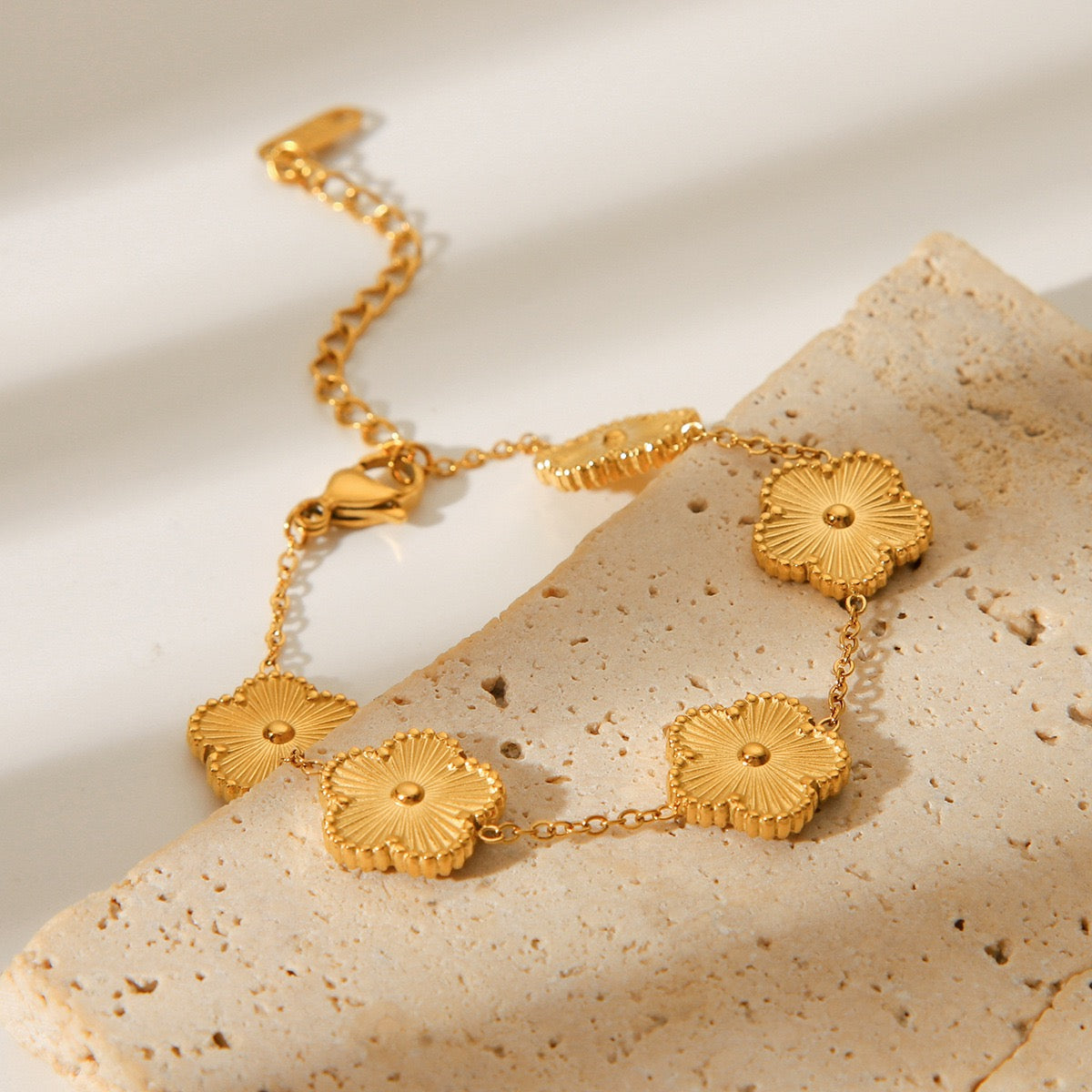 Golden flower bracelet
