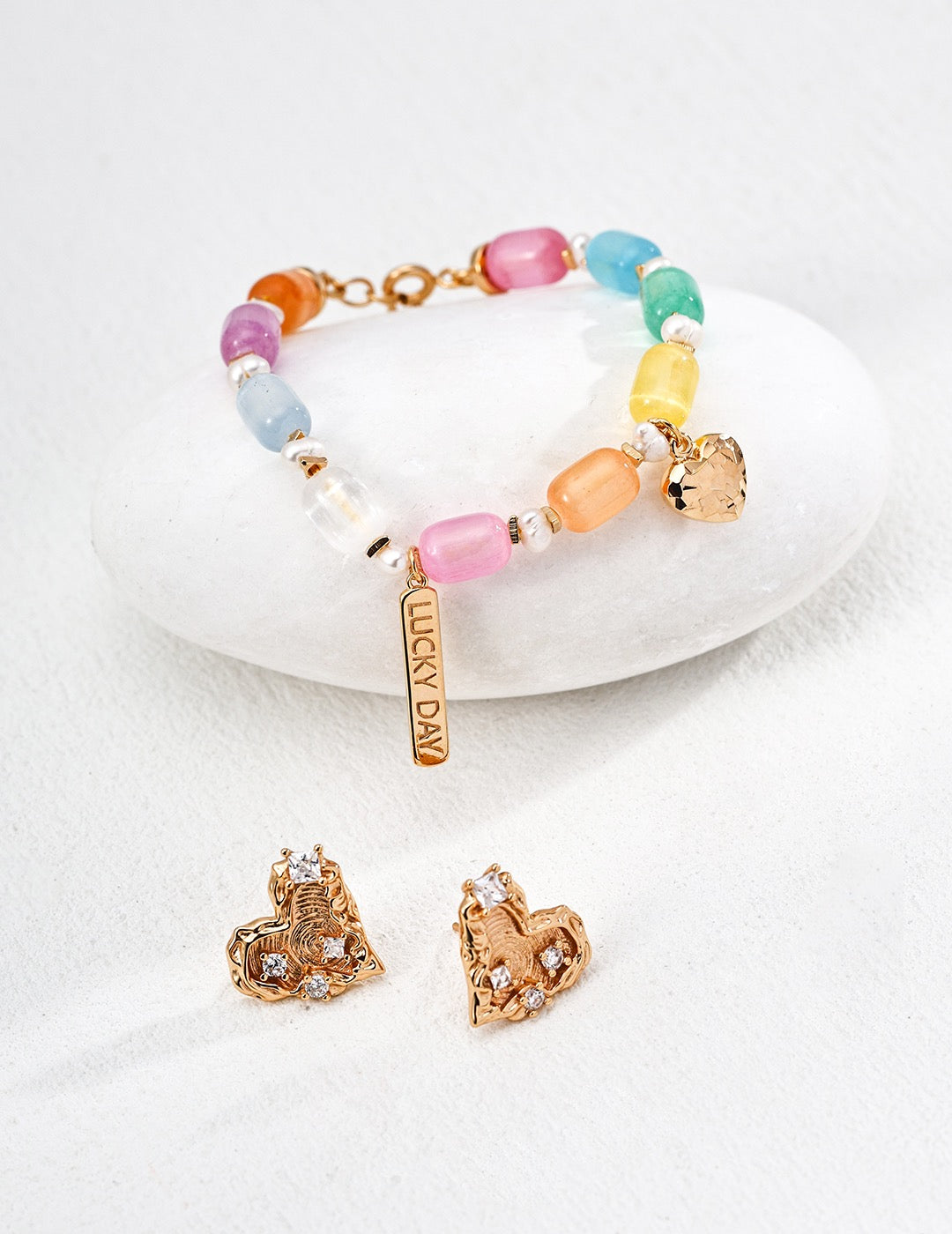 Cat eye stones pearl bracelet