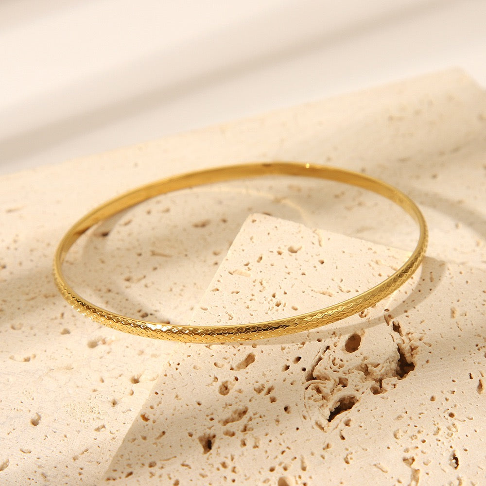 Dainty hoop bangles