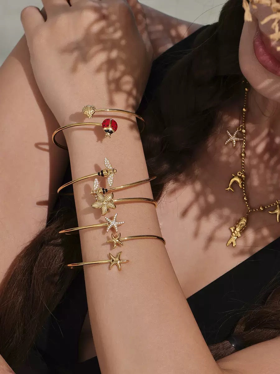 Dainty starfish bangle