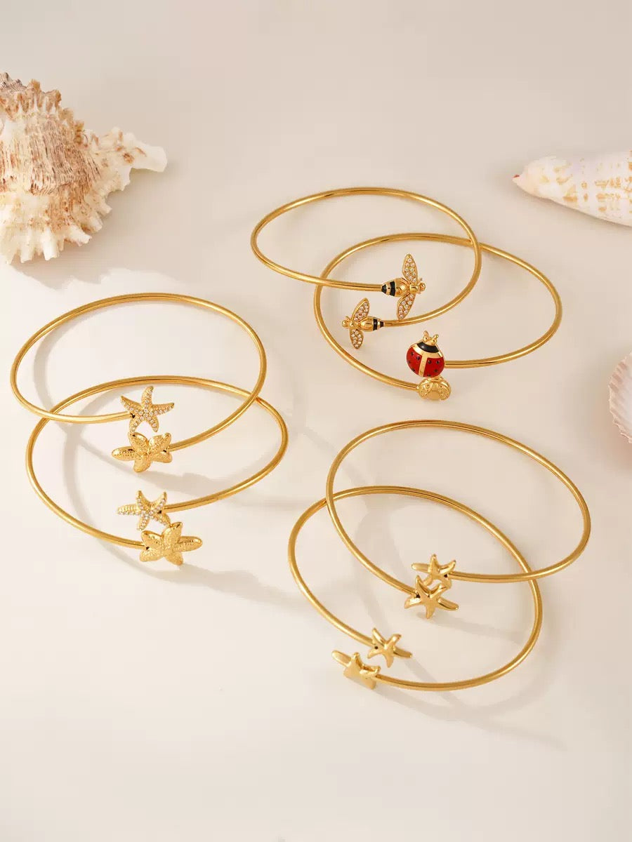 Dainty starfish bangle