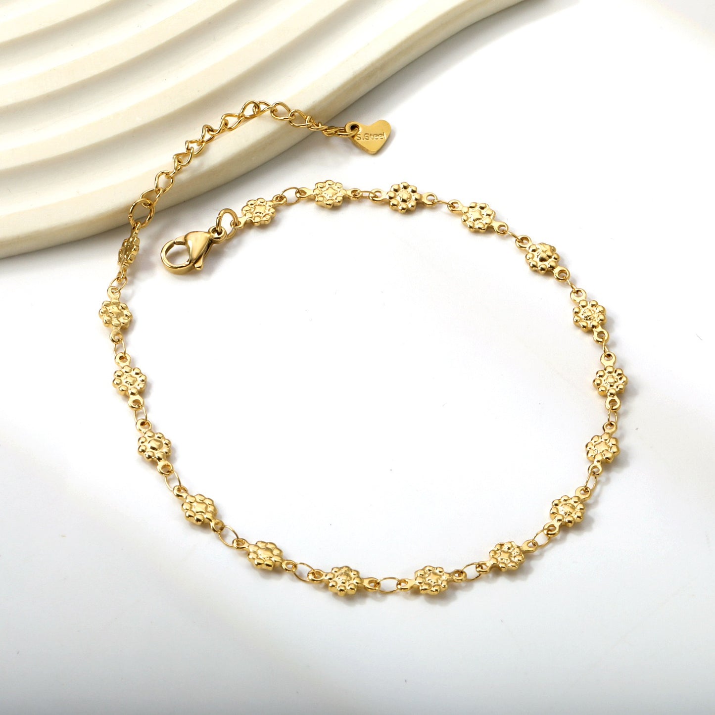 Mini flower anklet