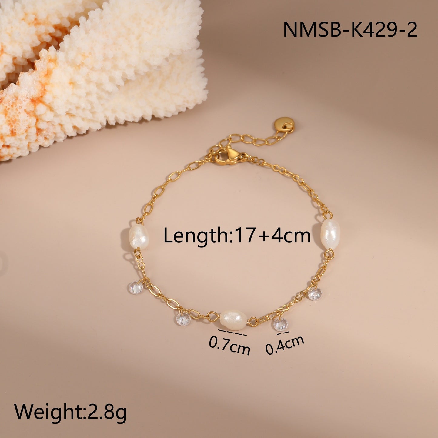 Cinta drop pearly necklace