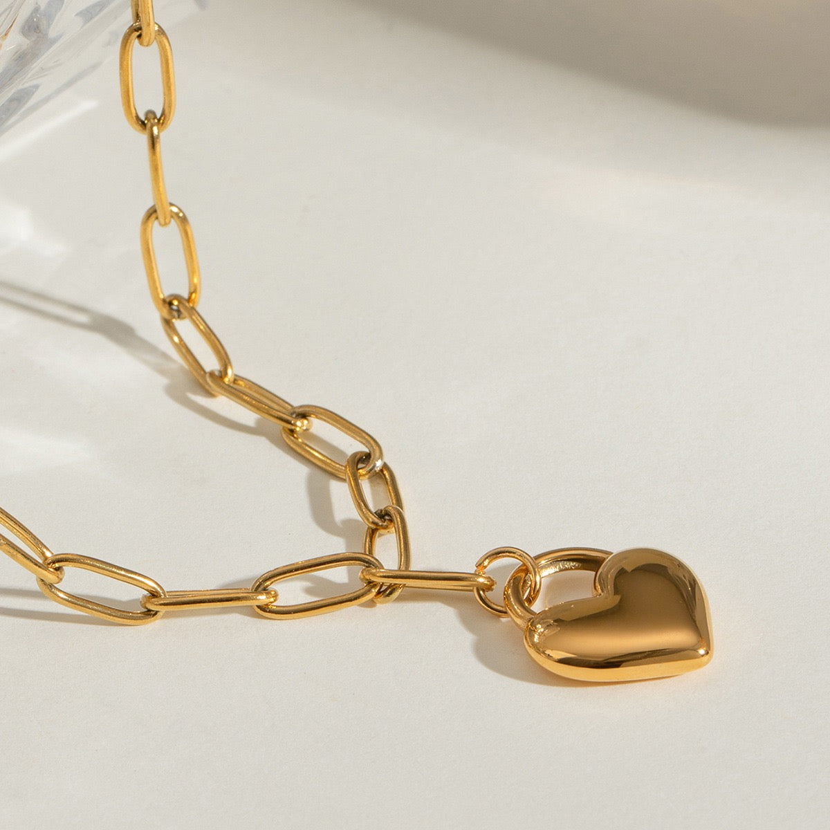 Heart charm necklace