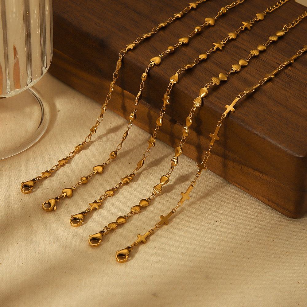 Dainty mini bracelet