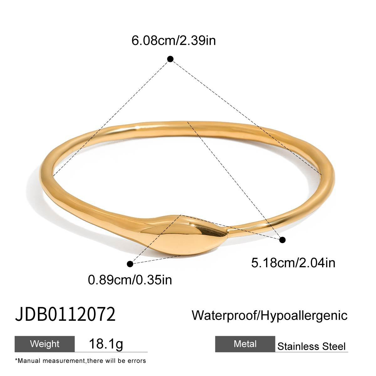 Snake close band bangle