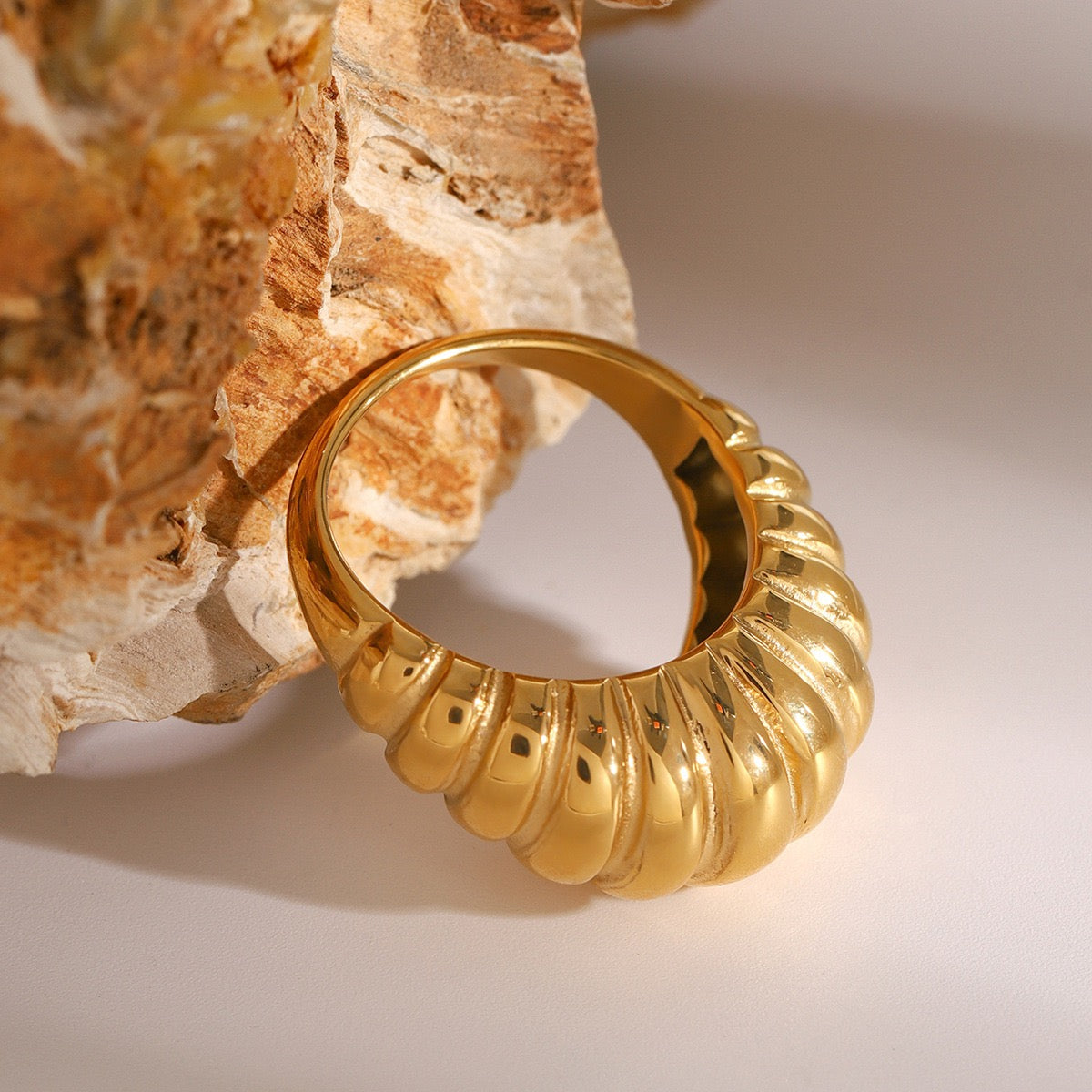 Alyssa rings