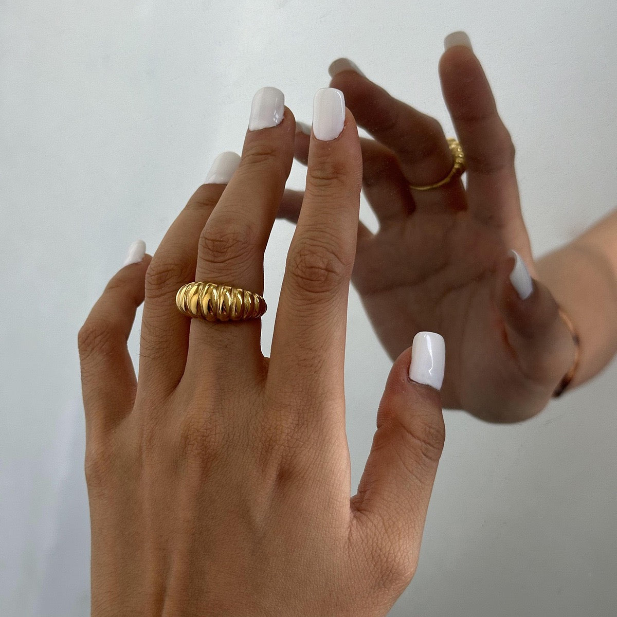 Alyssa rings