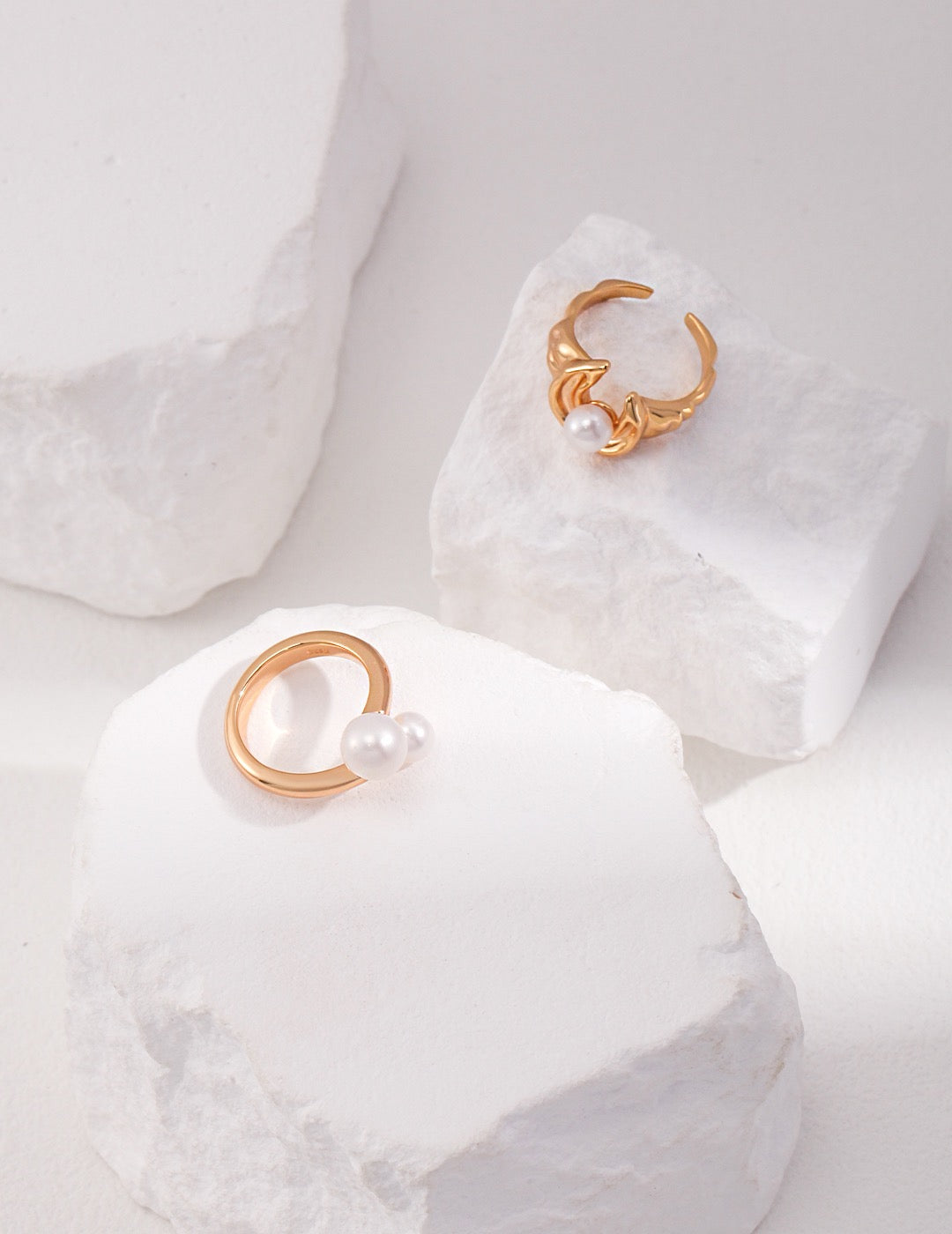 Sunsetgrove Natural round Pearl ring