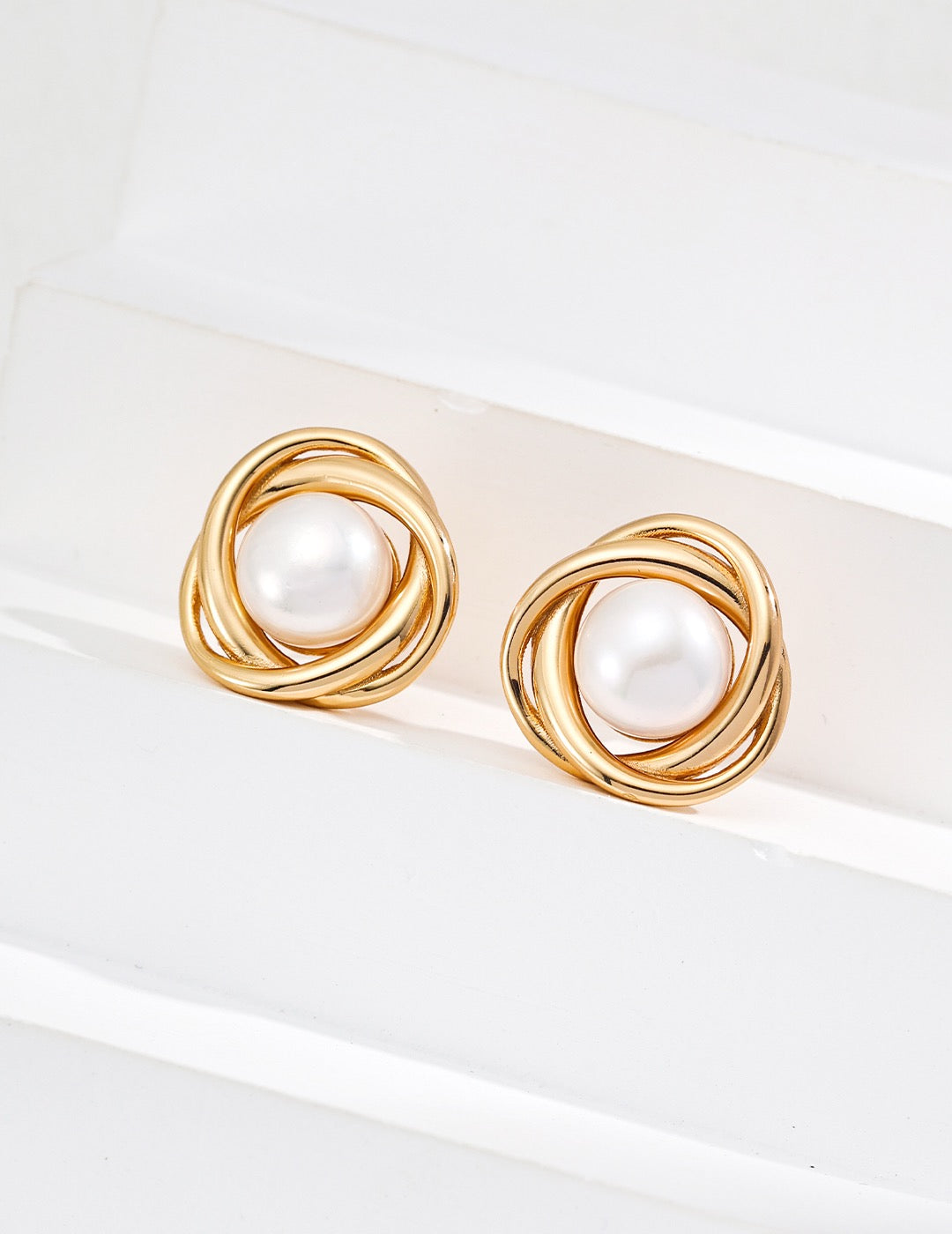 Palm beach Natural Pearl stud earrings