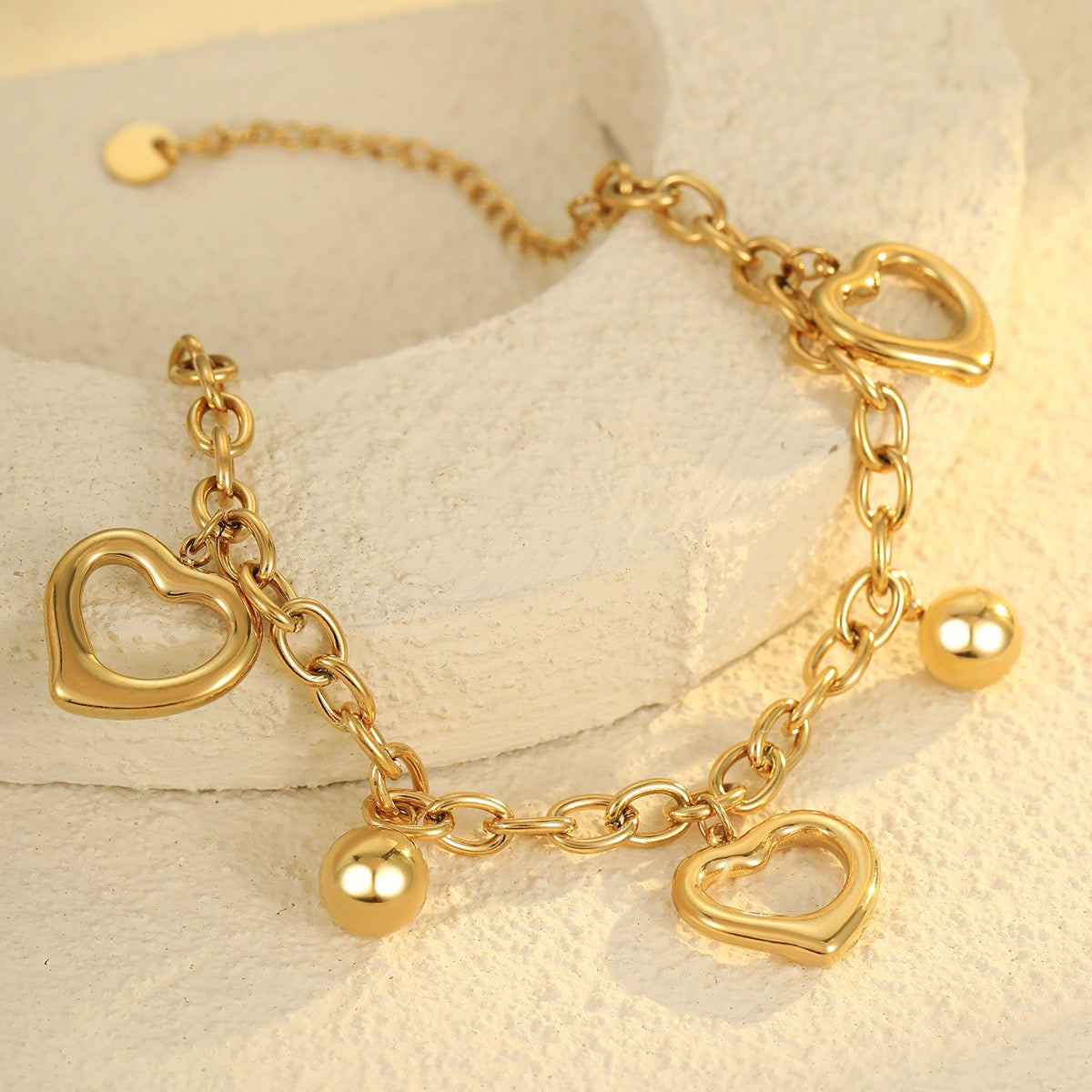 Statement chunky chain bracelets