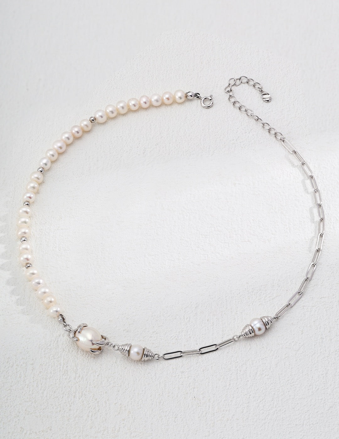 Barak natural Pearl necklace