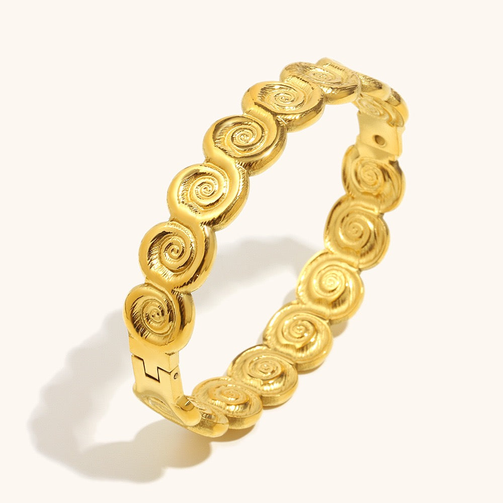 Swirl Round bangle