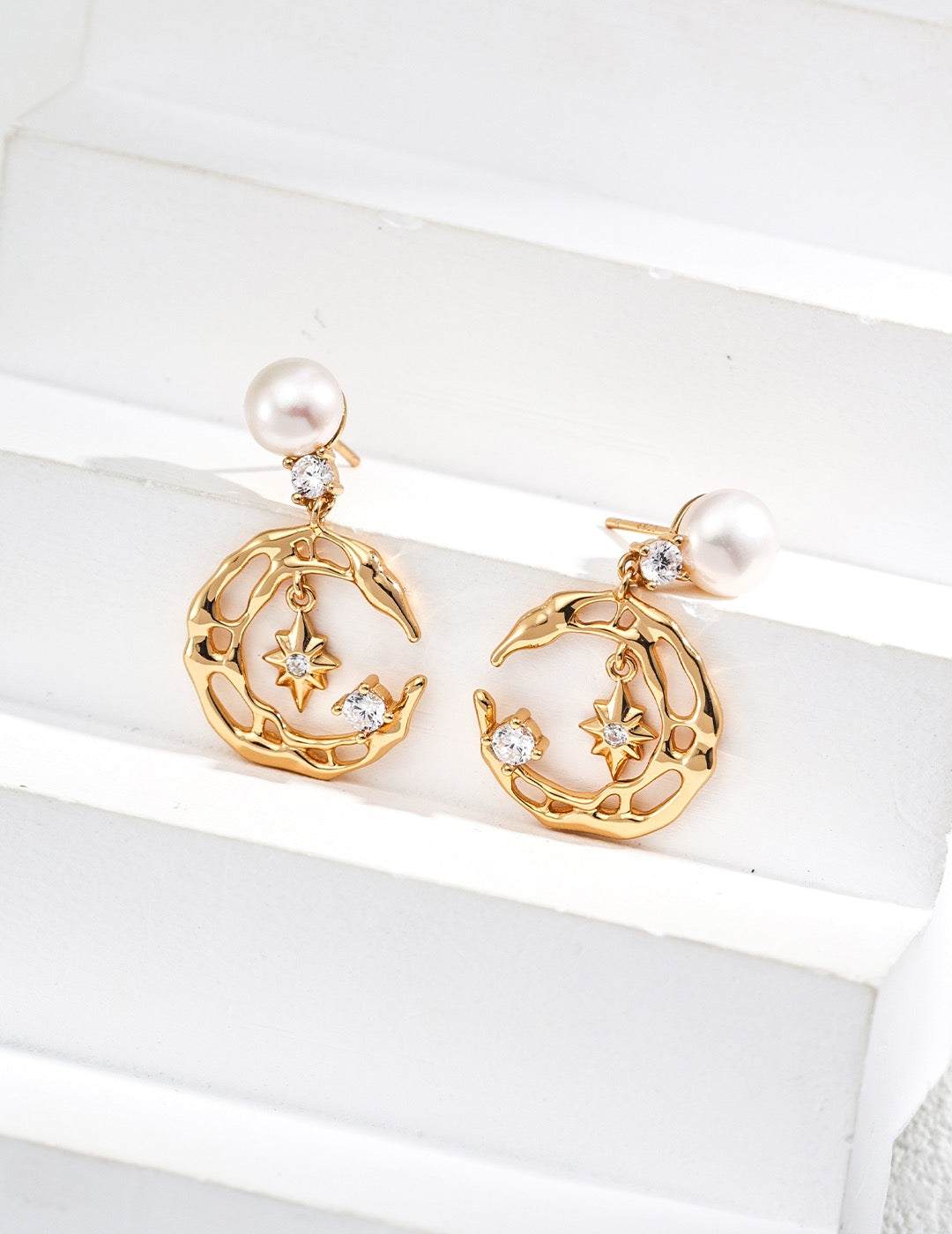 Central Moonlight sky earrings