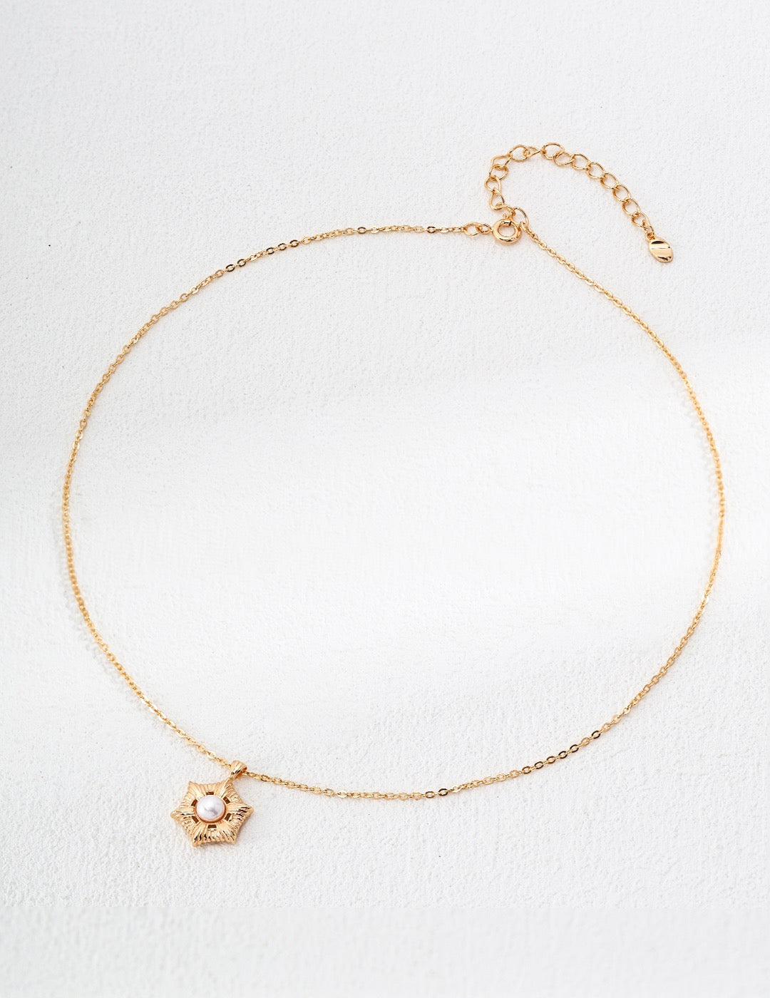Moana Burning sun necklace