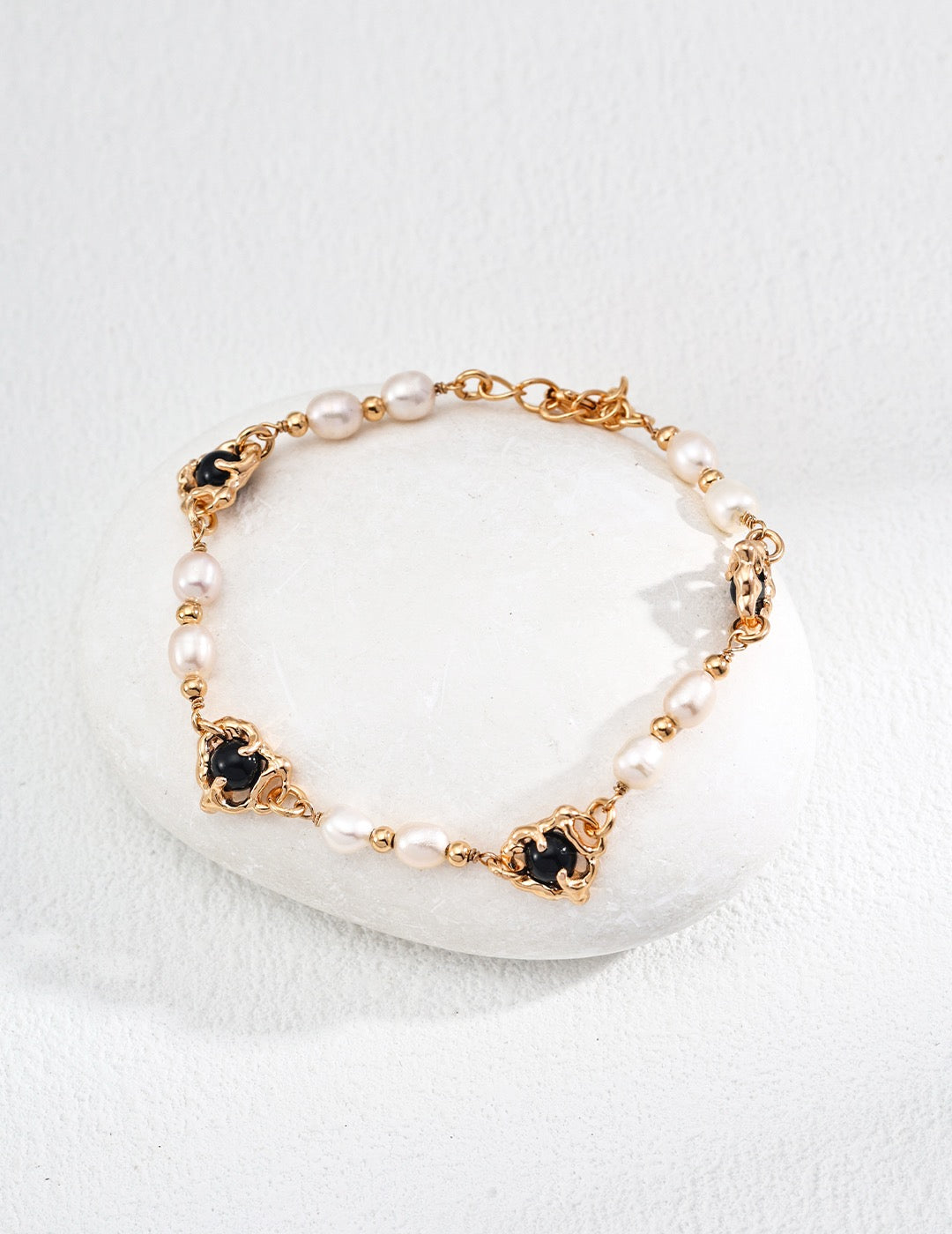 Dectar Black agate Pearl set