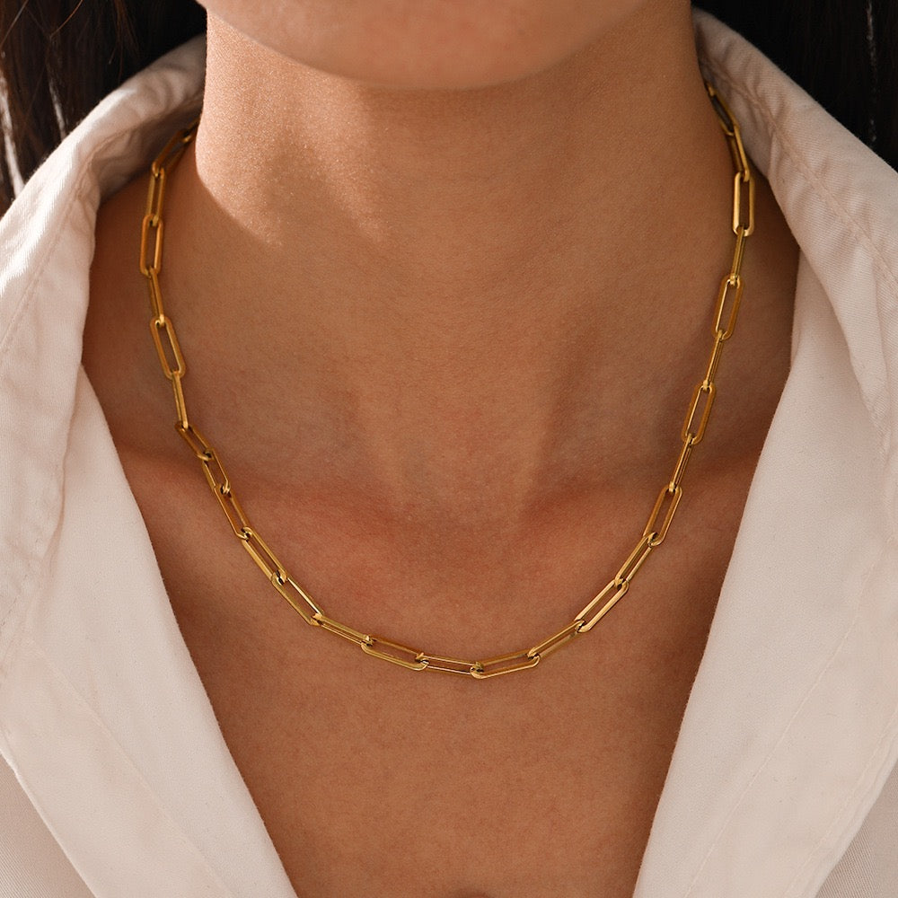 Lock chain set