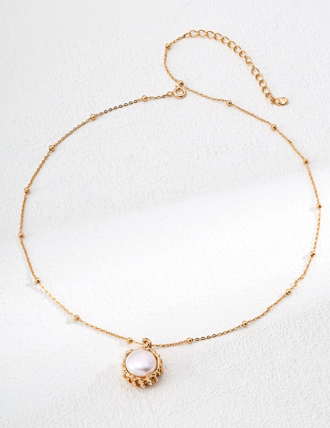 Fiji Oval pearl necklace
