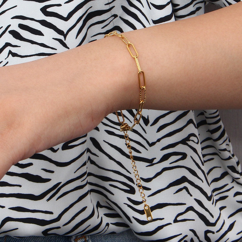 Pattern lock chains set