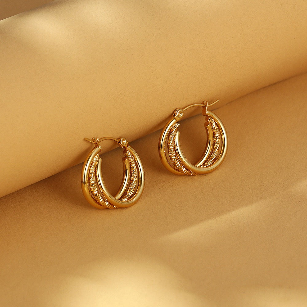 Shiny triple hoops