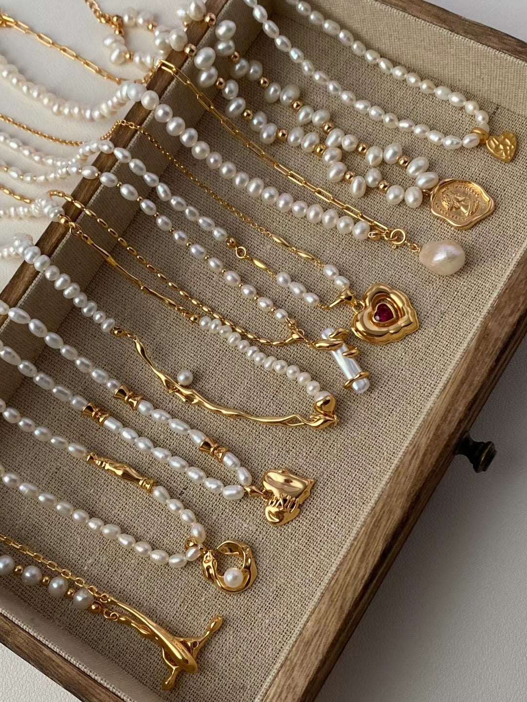 Online Exclusive high-end collections