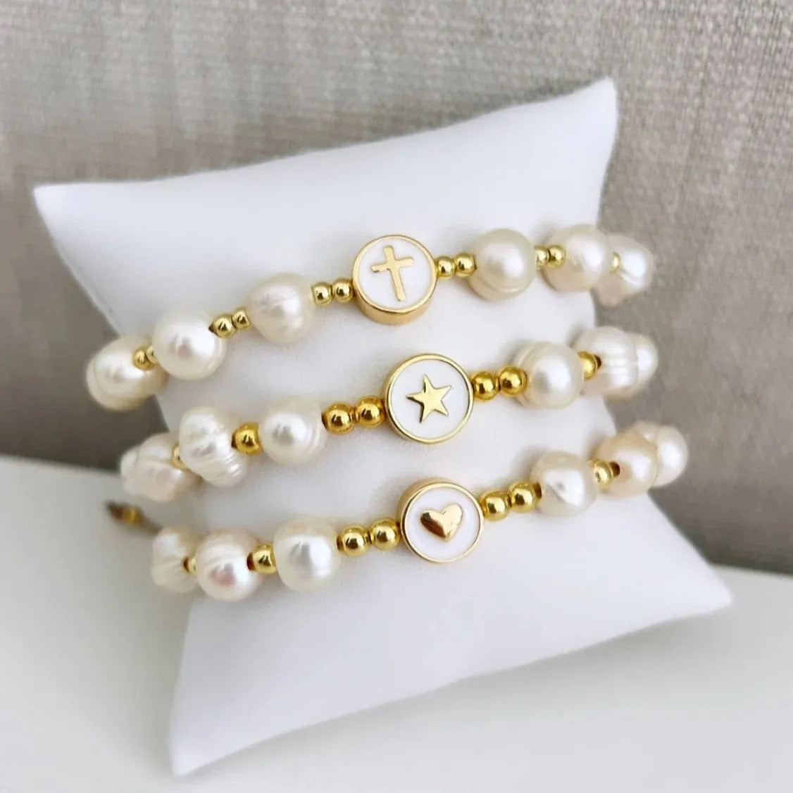 Handmade gold plated Freshwater pearls bracelet