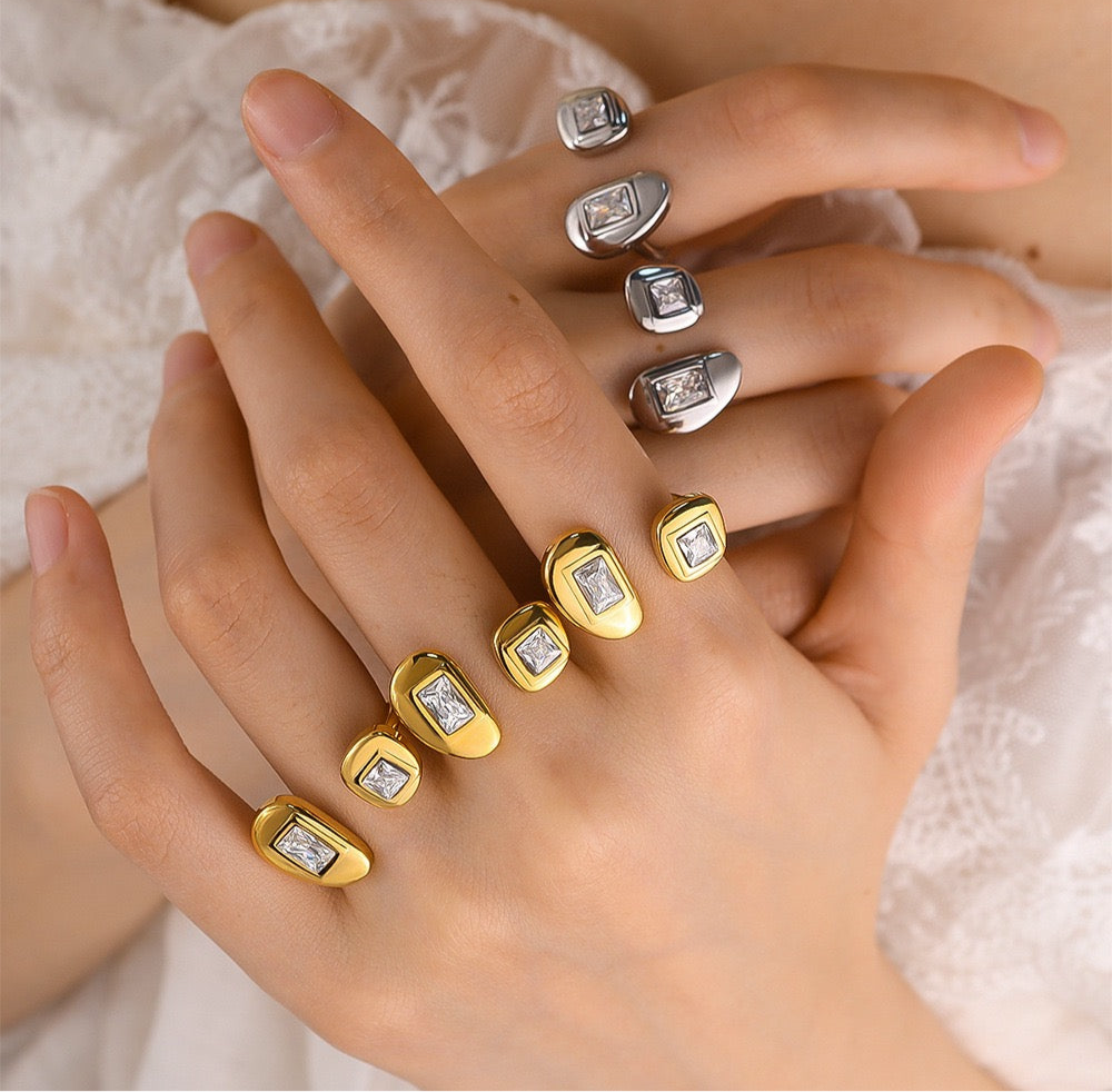 Two rocks ring