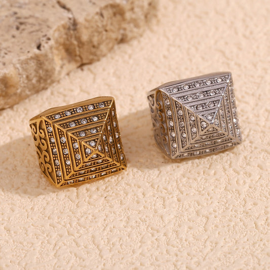 Pyramid rings