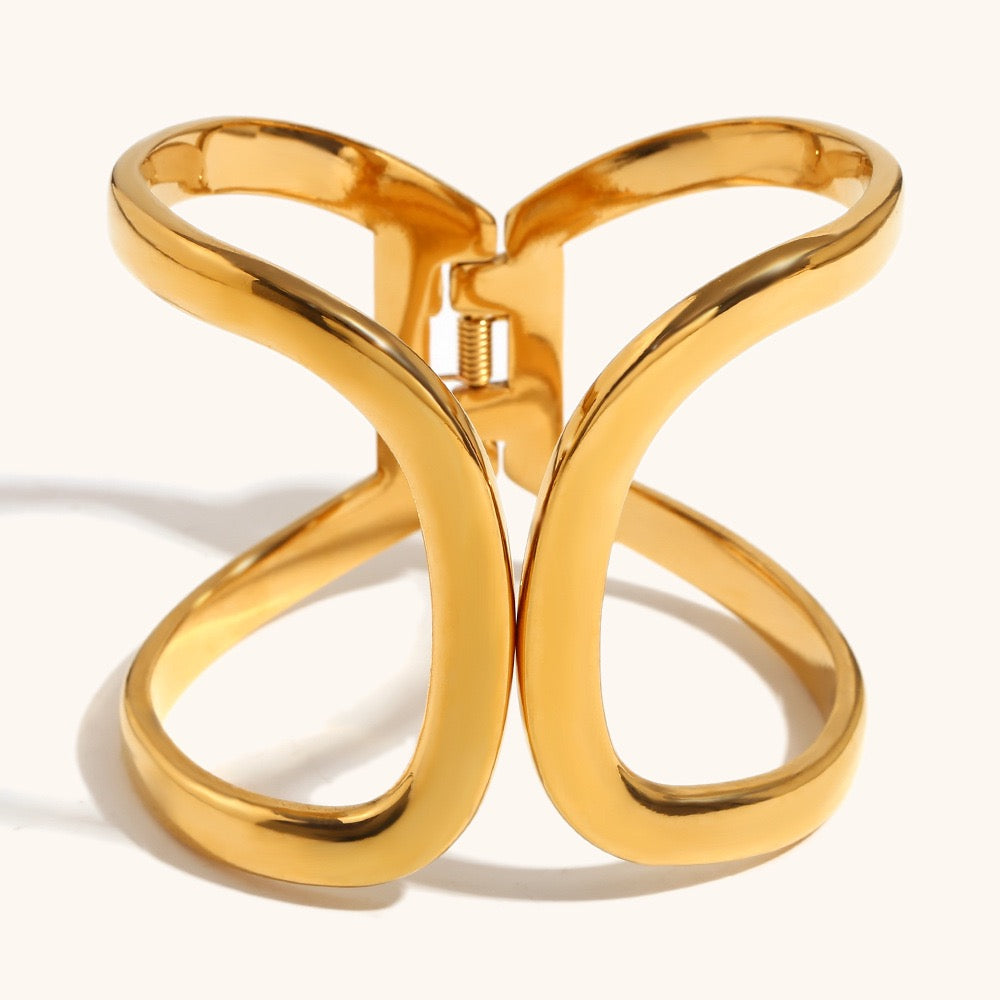 Cochella statement bangle