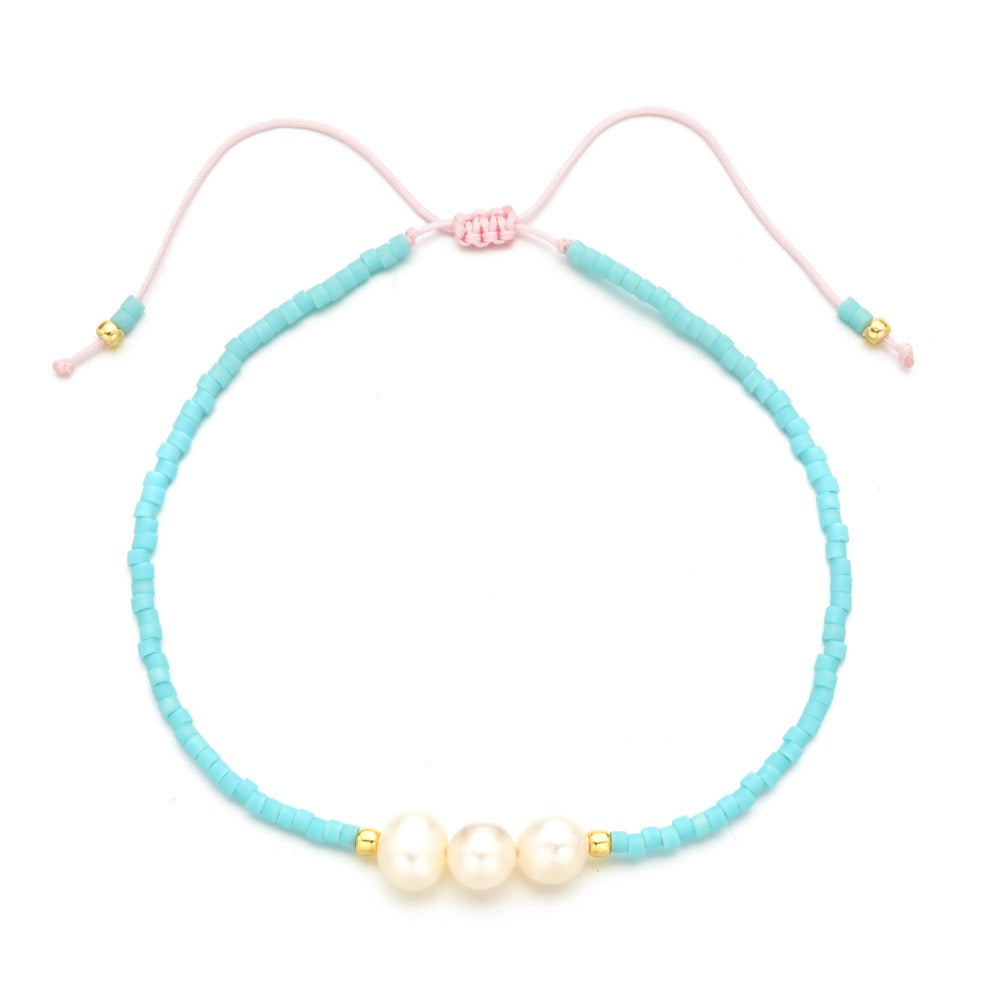 Three pearls beads bracelet