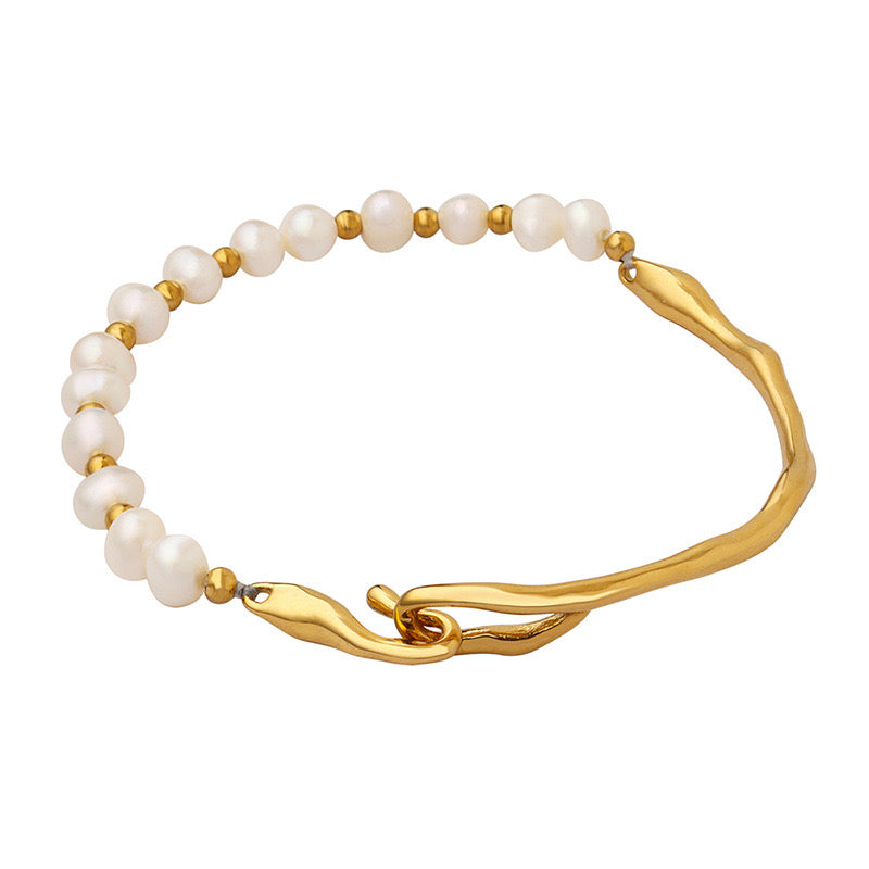 Freshwater pearls bangle