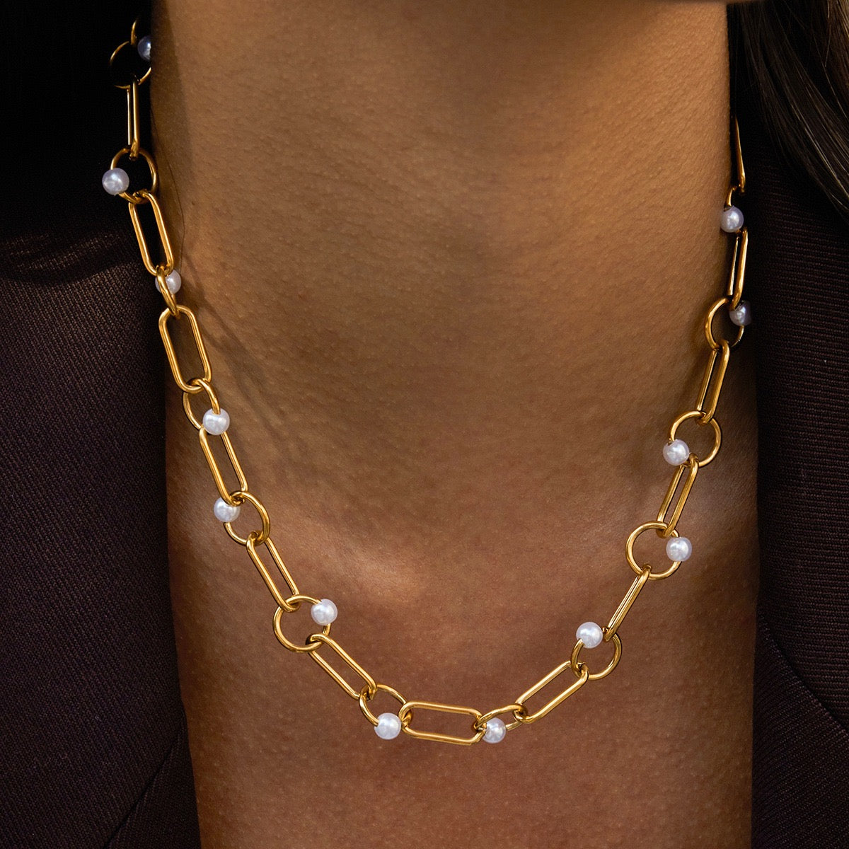 Pearly chain necklace
