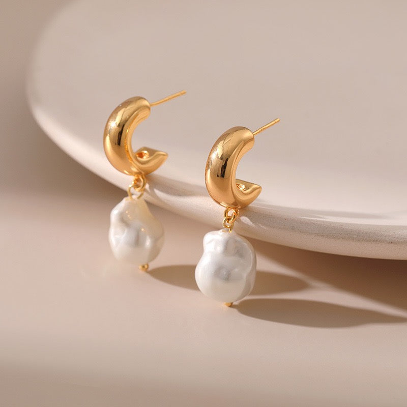 Artificial pearl earrings