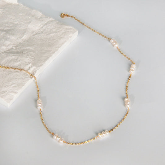 Three pearls space necklace