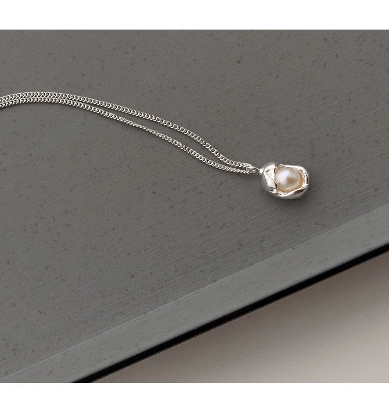 Pearl heart sterling silver necklace