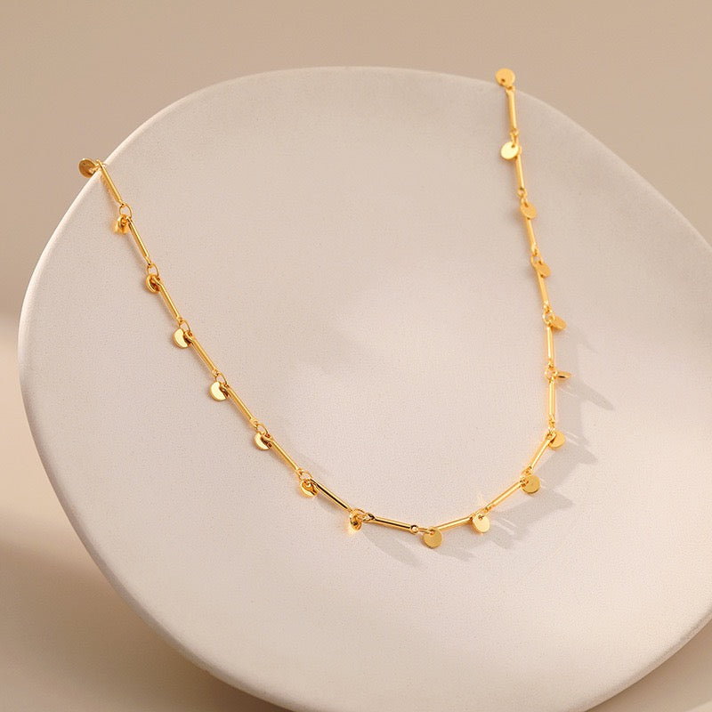 Little round gold plated necklace