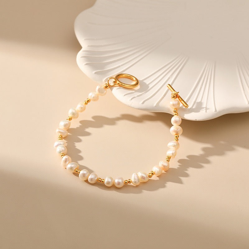 Gold beads freshwater pearls bracelet