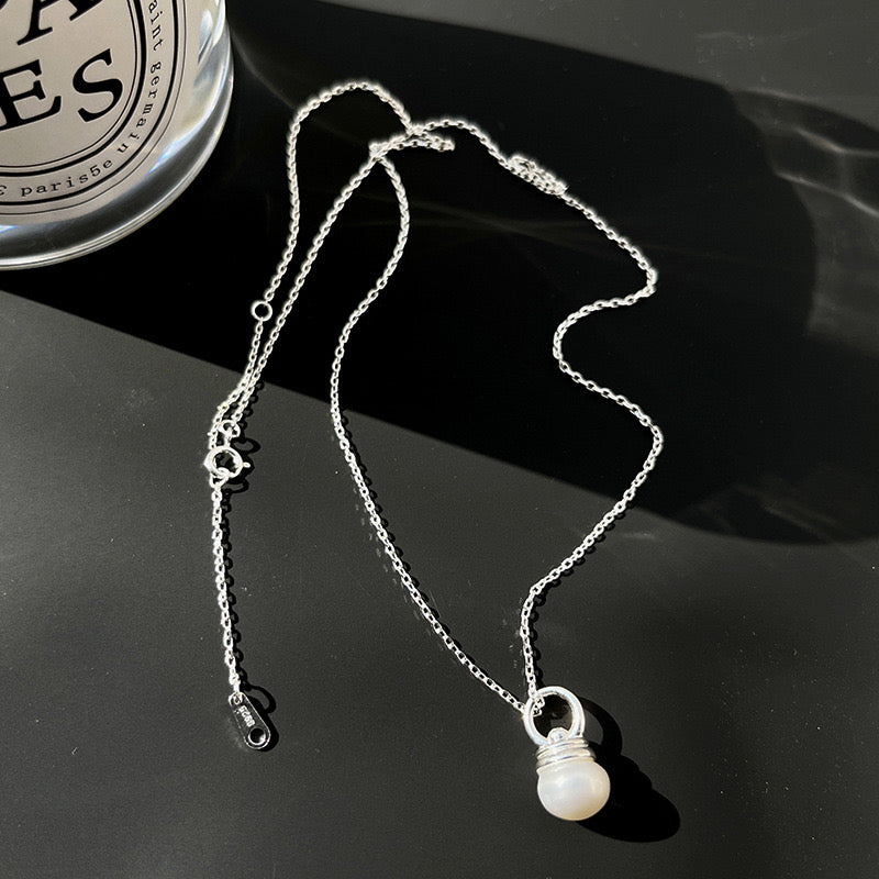 Light bulb silver necklace